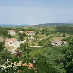 Cernesa Razanac