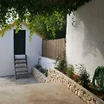 Cernesa Apartment