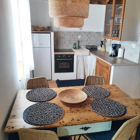 Apartament Cernesa