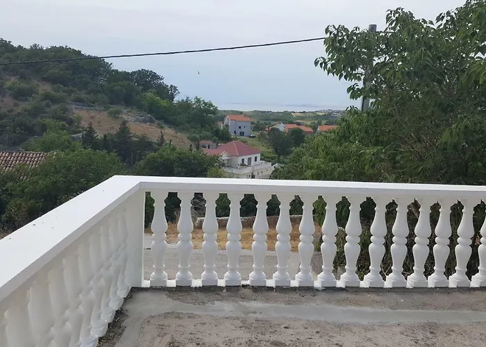 Cernesa *