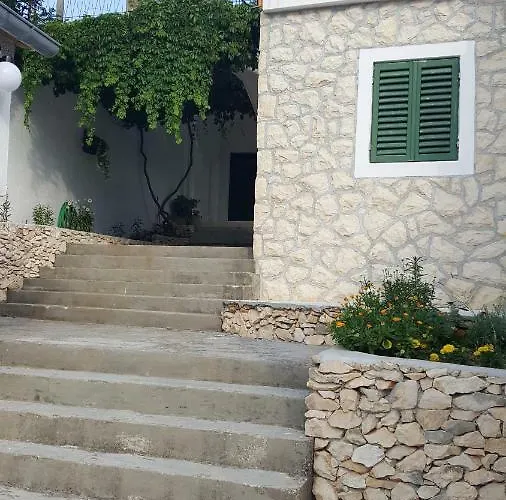 Cernesa Appartement *