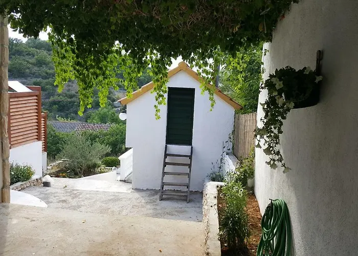 Appartement Cernesa Ražanac