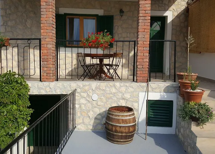 Appartement Cernesa Ražanac